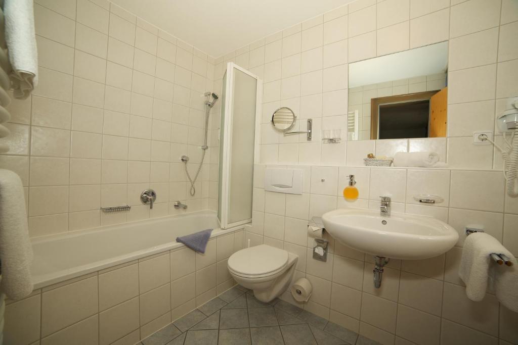 Hotel Oberschmied Reit im Winkl Pokój zdjęcie